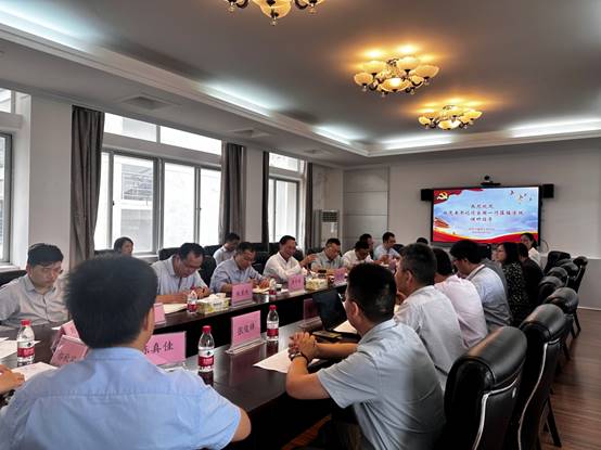 说明: J:\5.beat365中国官网（2022年11月始）\照片\【20230512】符宣国书记调研学院人才工作\精选\微信图片_202305151127542.jpg