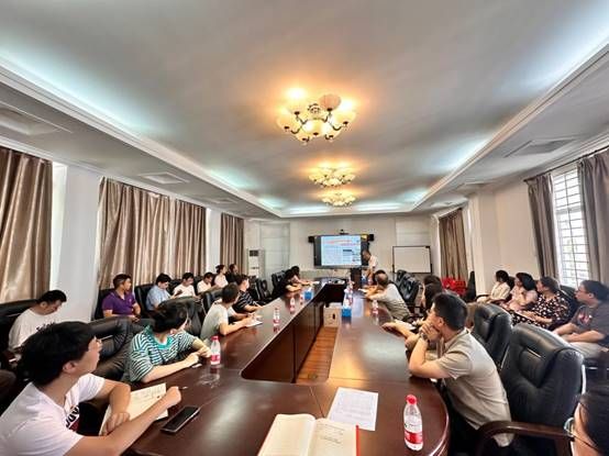 说明: J:\5.beat365中国官网（2022年11月始）\照片\【20240701】邓秀成书记讲党纪学习教育党课\微信图片_20240708174708.jpg